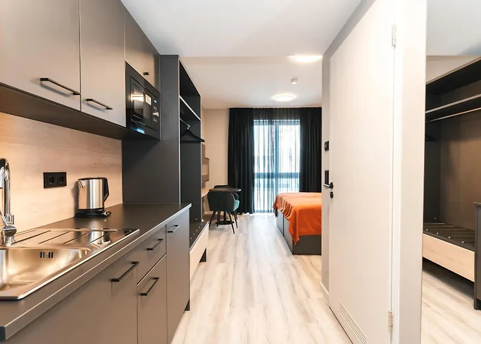Juststay Muenchen & 3* Vaterstetten